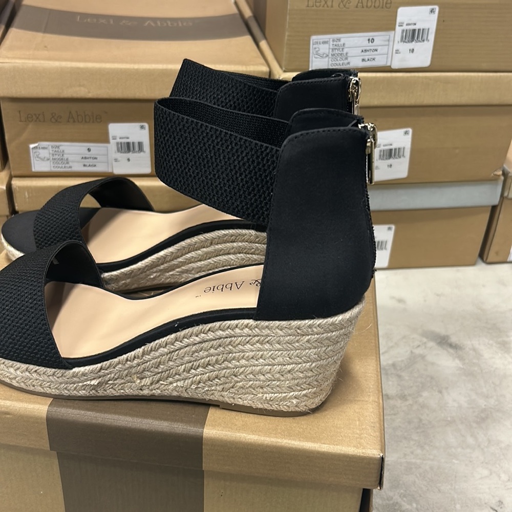 Lexi and Abby wedge shoes - Picture 4 of 11